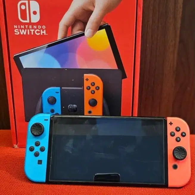 Nintendo Switch Oled (OFW) Fifa 22 +256GB + Accessories