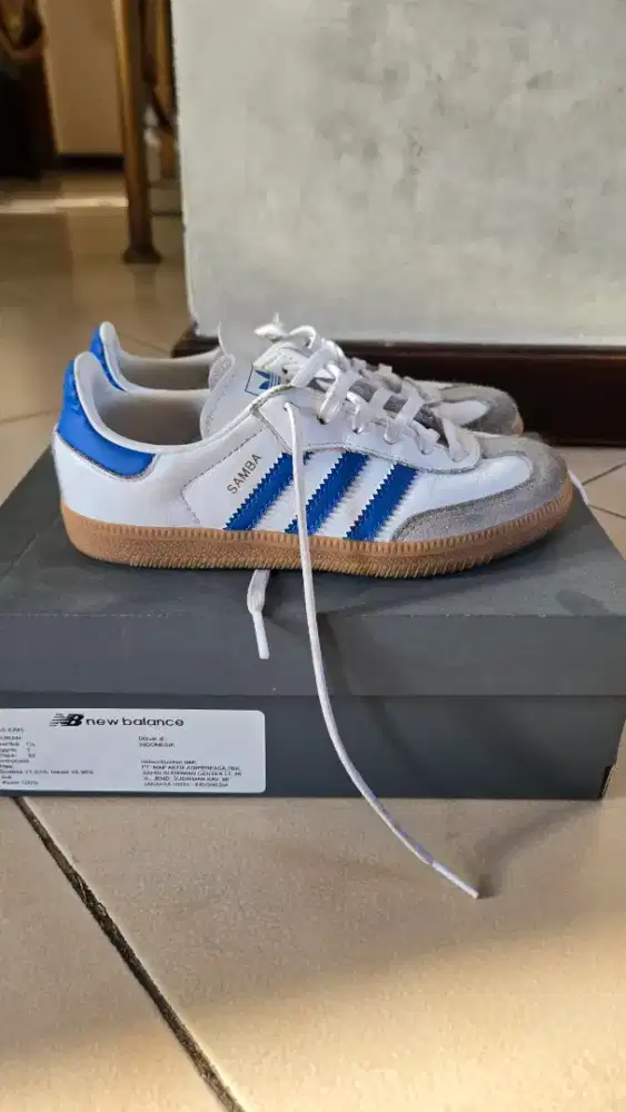 Sepatu adidas samba