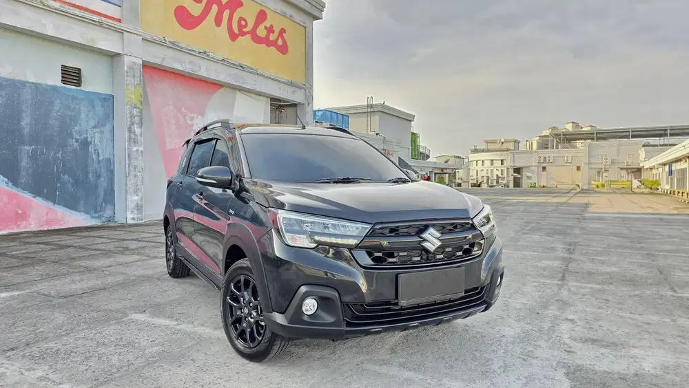 [KM 6.000]SUZUKI XL7 ALPHA HYBRID KURO HITAM AT 2025