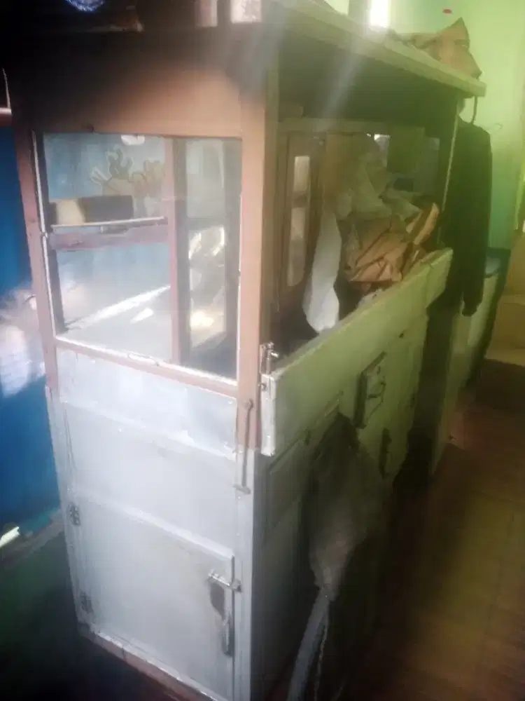 dijual roda komplit tinggal dorong buleng ada