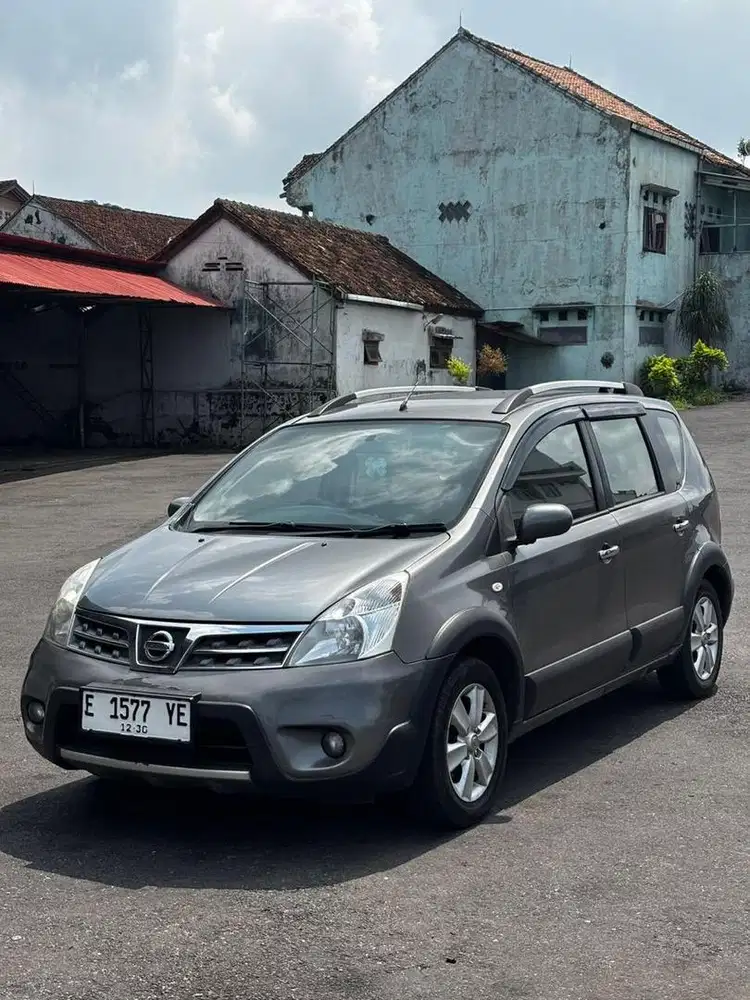 Nissan Livina X-Gear 2009 M/T