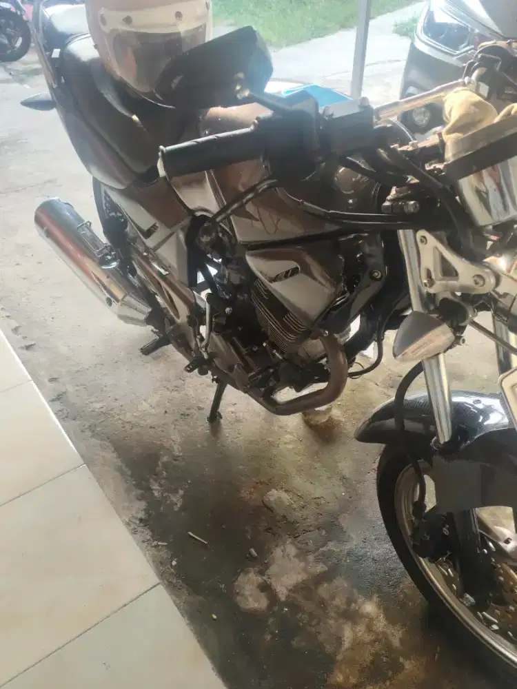 Honda Tiger 2000