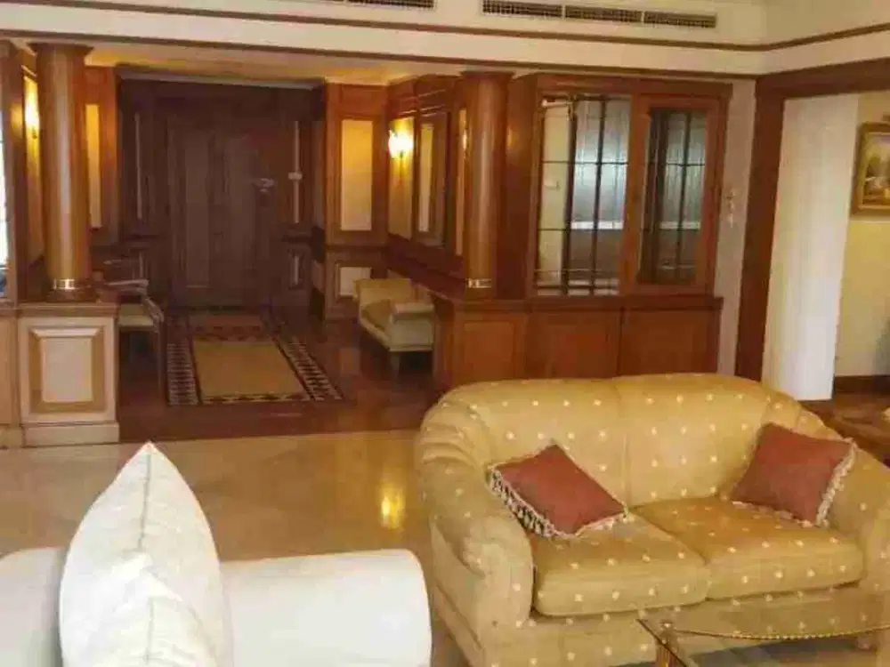 Dijual Condominium Somerset Grand Citra ciputra world satrio 4bedroom + ruang kerja