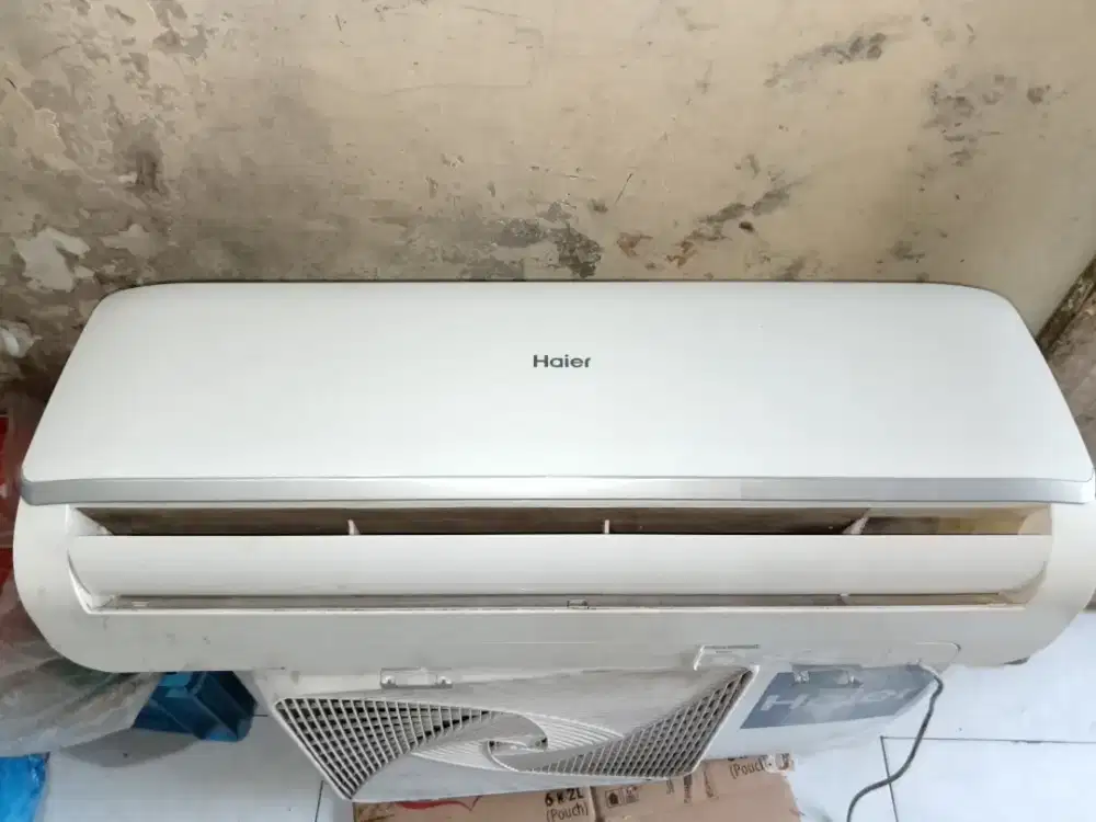 Dijual AC seken 1 pk merk Haier.