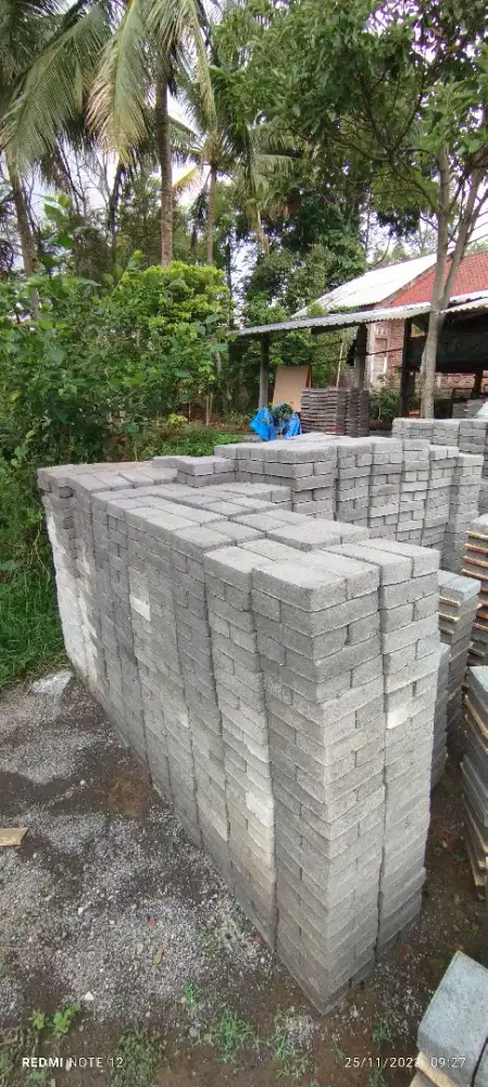 Paving segi 6 kotak