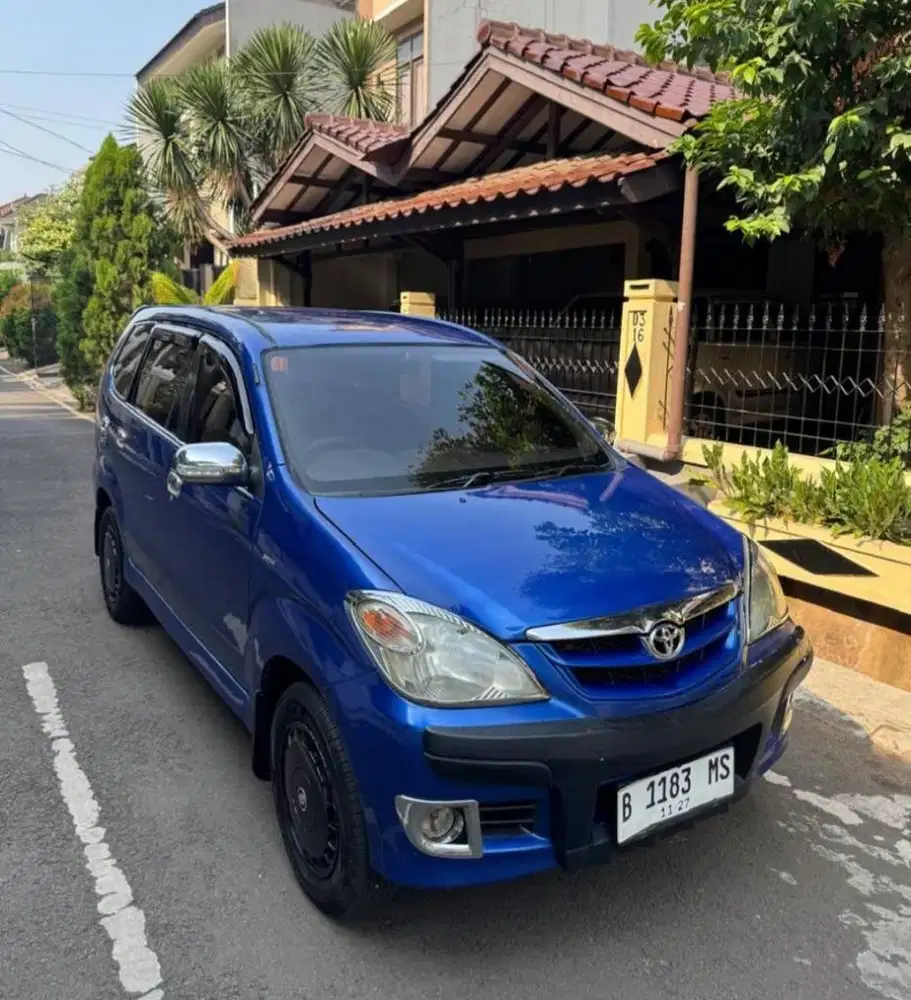 Toyota avanza manual