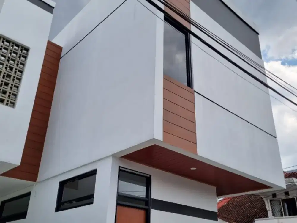RUMAH BARU DI SATURNUS MARGAHAYU DEKAT BORMA DAN SOETTA