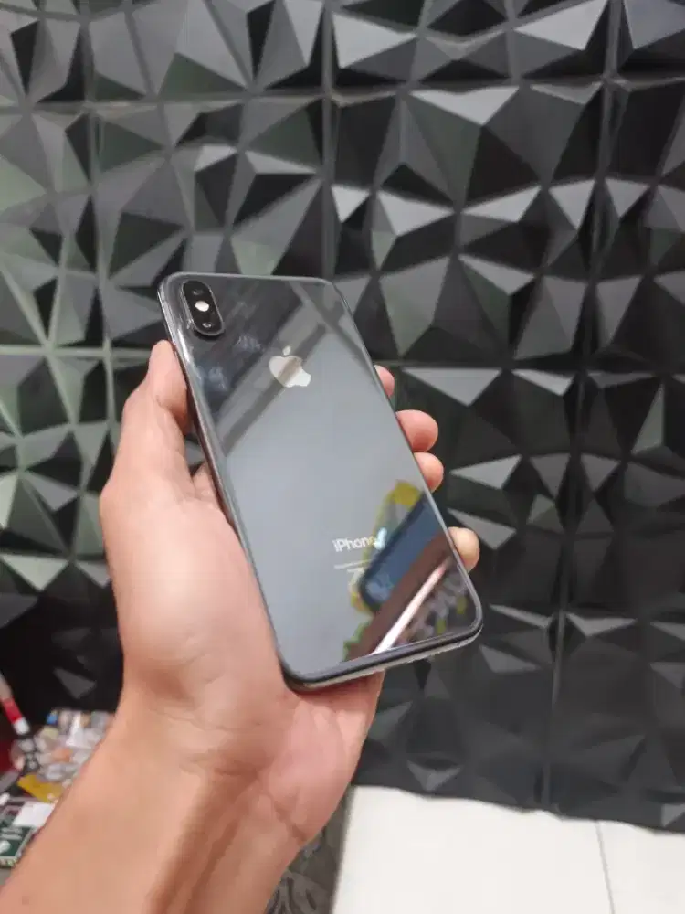 Iphone XS-64 internasional