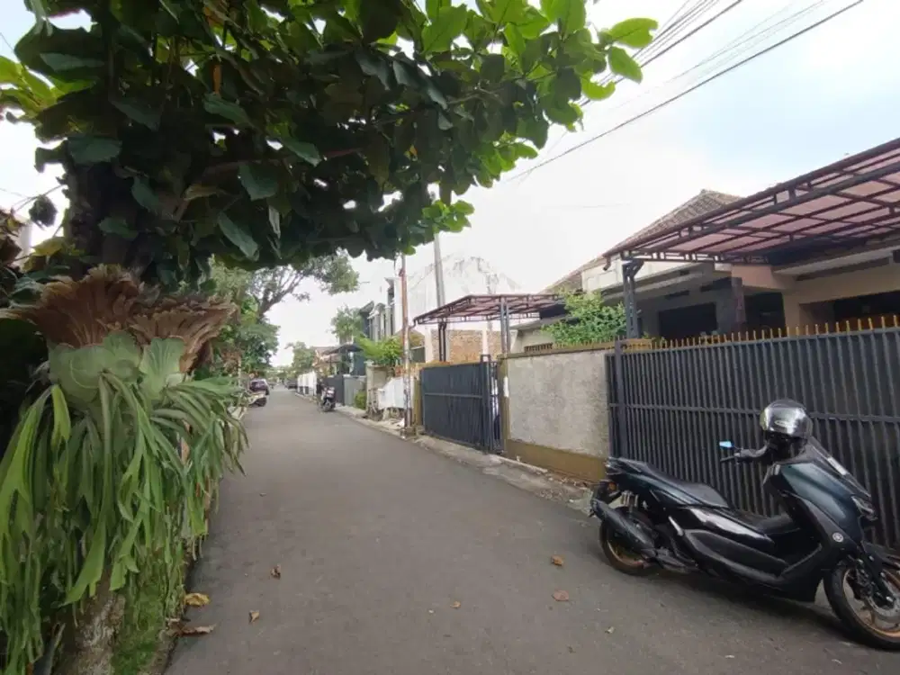 JUAL RUMAH DI JL BULUTANGIS ARCAMANIK DEKAT GRIYA