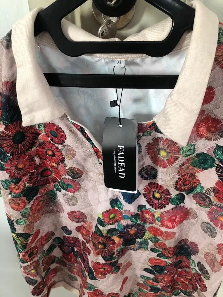 Baju atasan wanita