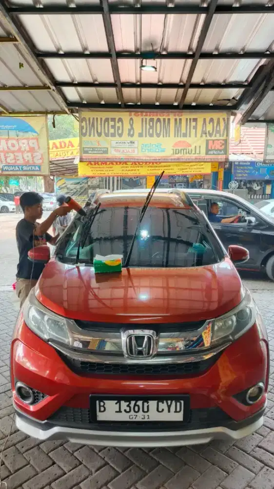 Kaca film mobil bergaransi