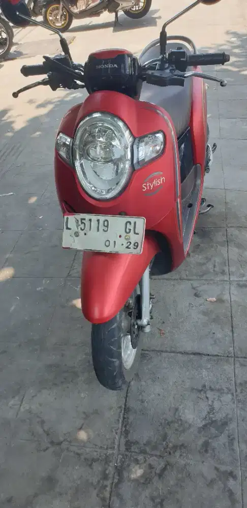 Scoopy Stylish th 2019 mulus pjk baru