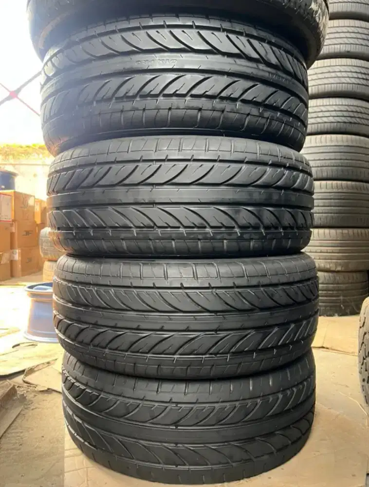 Ban Mobil Bridgestone bekas