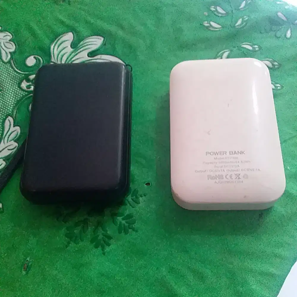 powerbank robot dan powerbank biasa murah