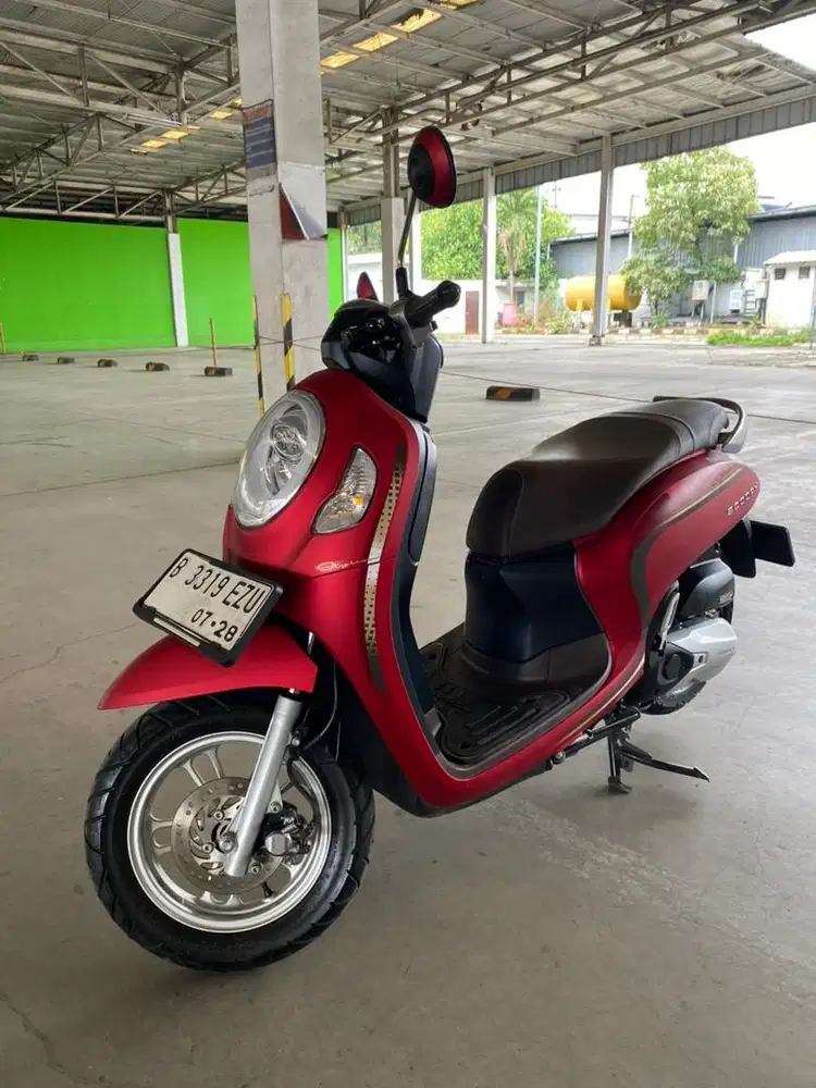 Scoopy stylish keyless 2023 LOW KM