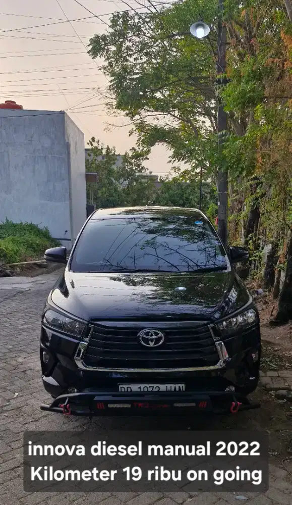 Innova G 2.5 mt diesel 2022 KM 19 ribu on going