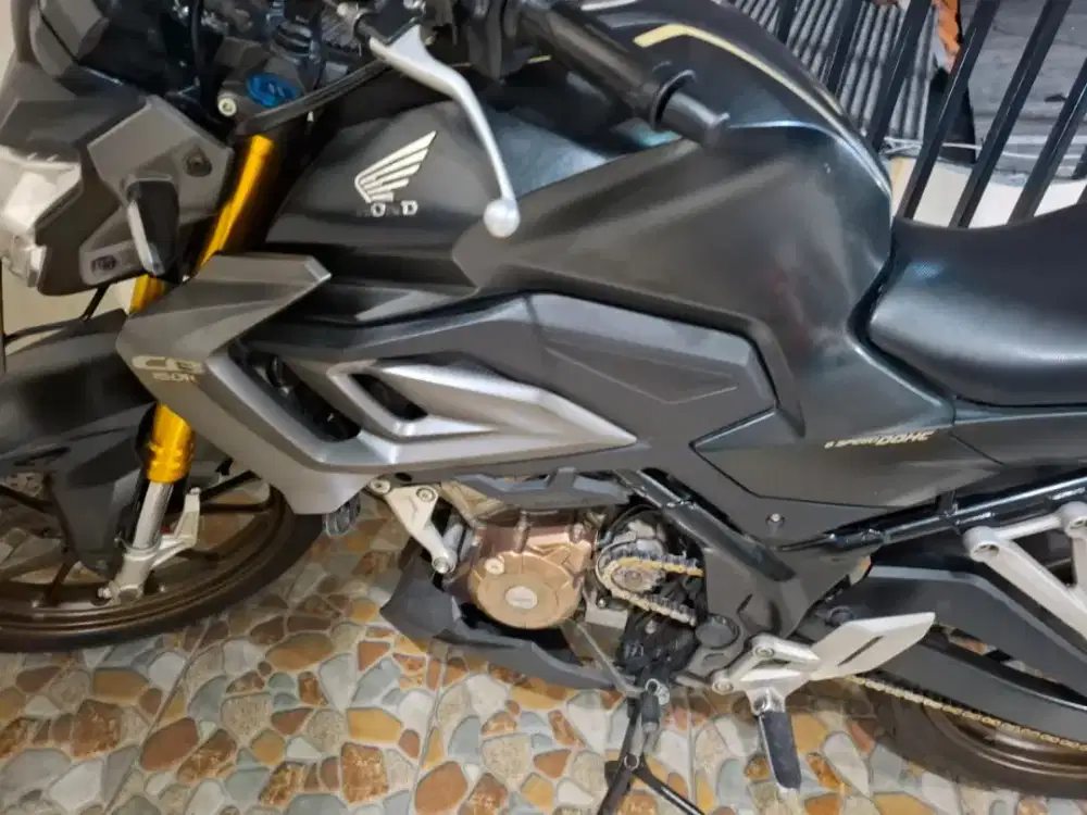 DIJUAL CB150R TAHUN 2021