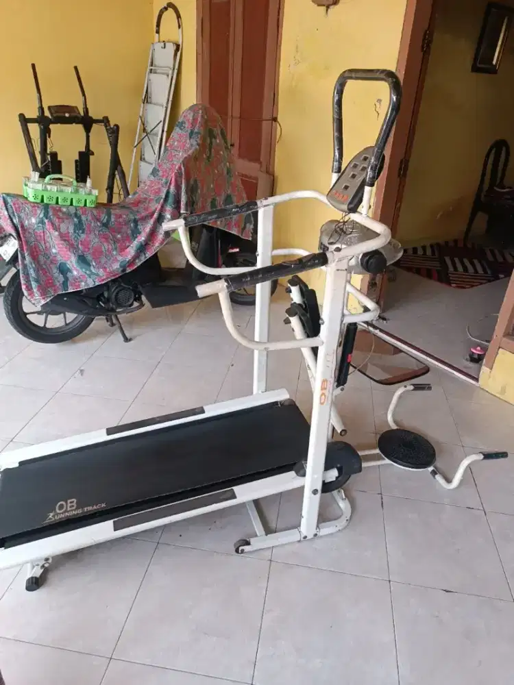 Treadmill manual 6fungsi bagus