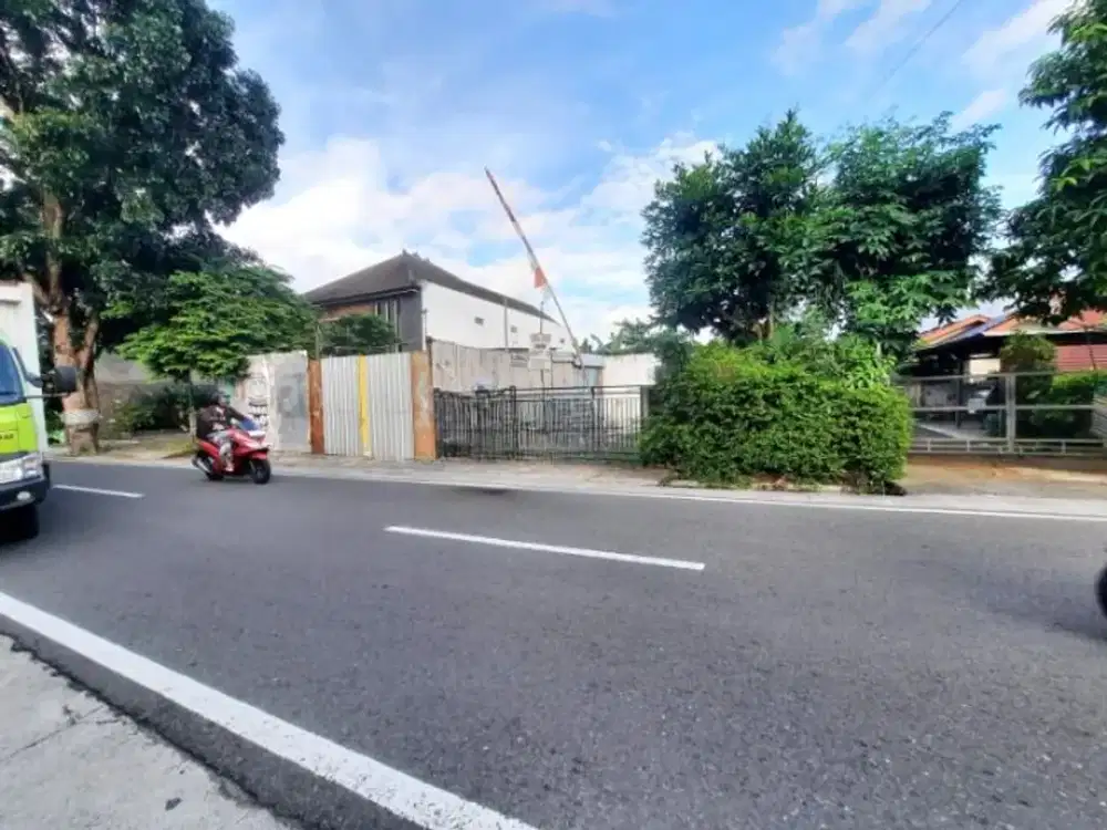 LT 420 LD14 Tepi Jalan Condongcatur Dekat UGM, UNY, Terminal Concat, Kawasan Kuliner Cocok Usaha Kuliner, Cafe, Homestay, Kost