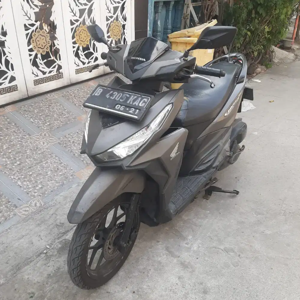 Honda Vario LED 150 2016 Remote,ss lengkap mesin bagus plt Bekasi Kota