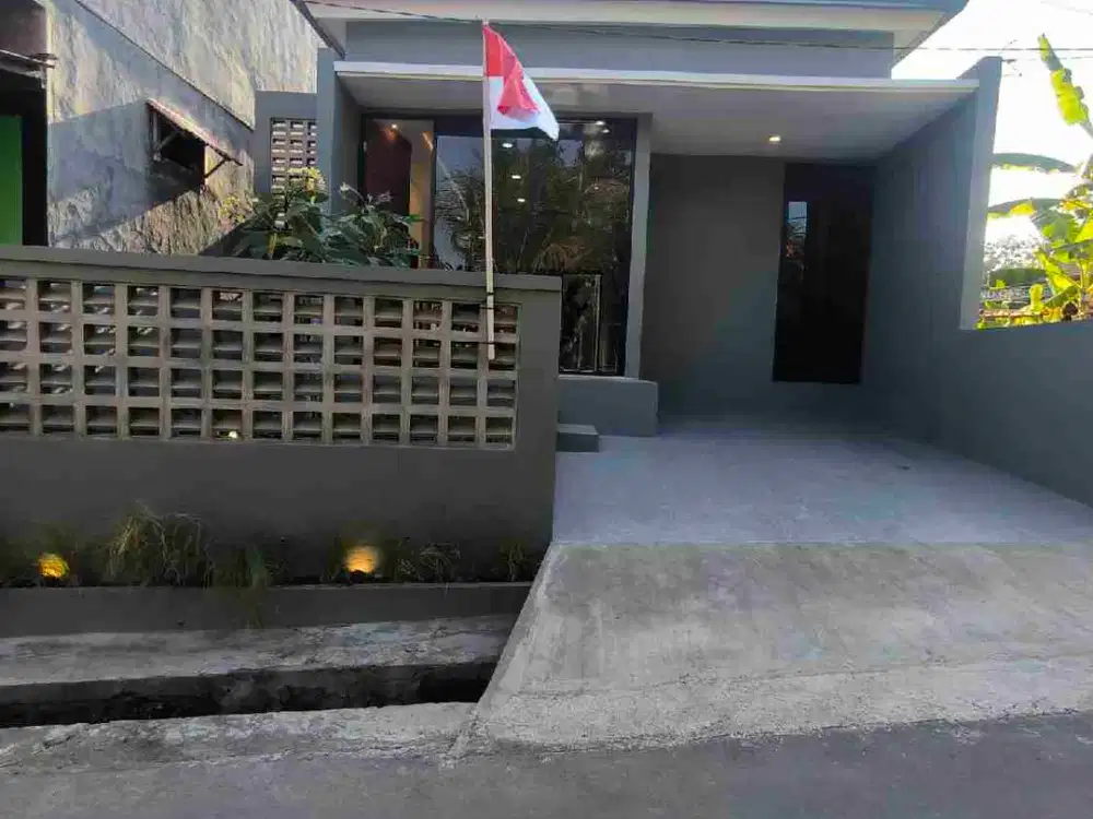 READY UNIT BARU KONSEP MINIMALIS MODERN LOKASI DEKAT PASAR CEBONGAN