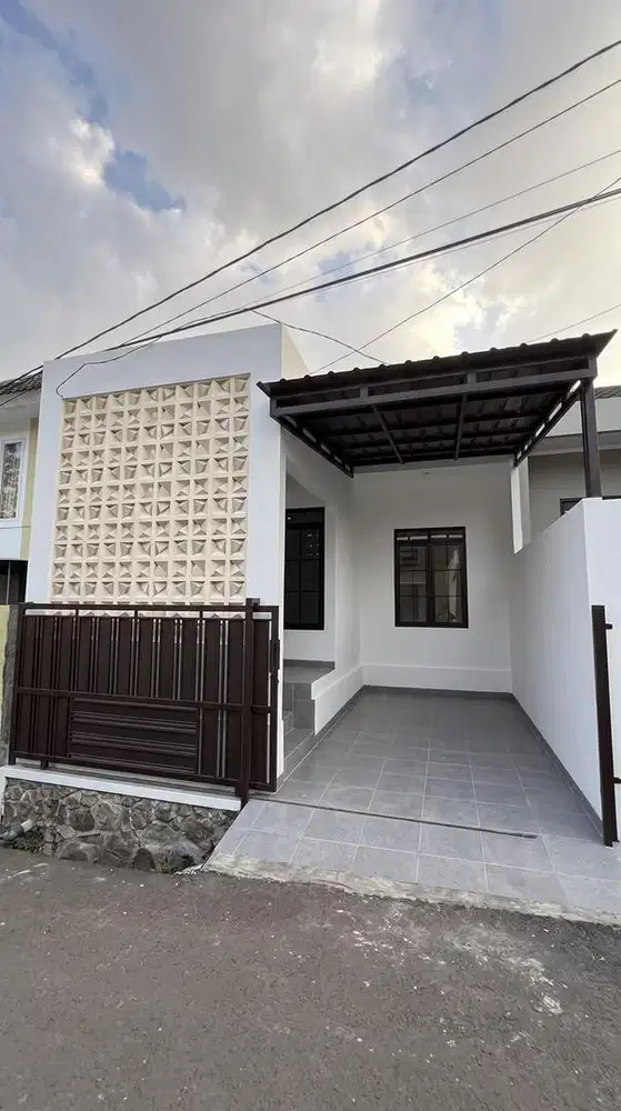 Rumah Baru Taman Cihanjuang dengan hawa sejuk dan air jernih.
