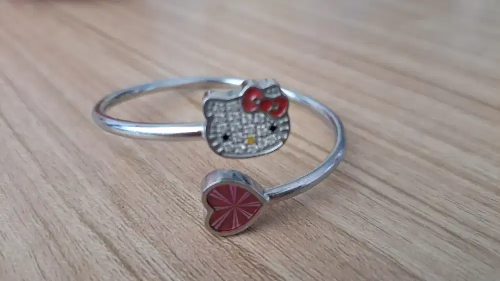 Gelang Hello Kitty