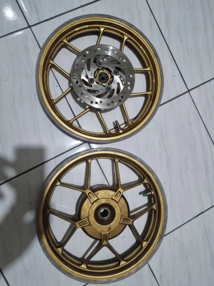 Dijual velg vario 125