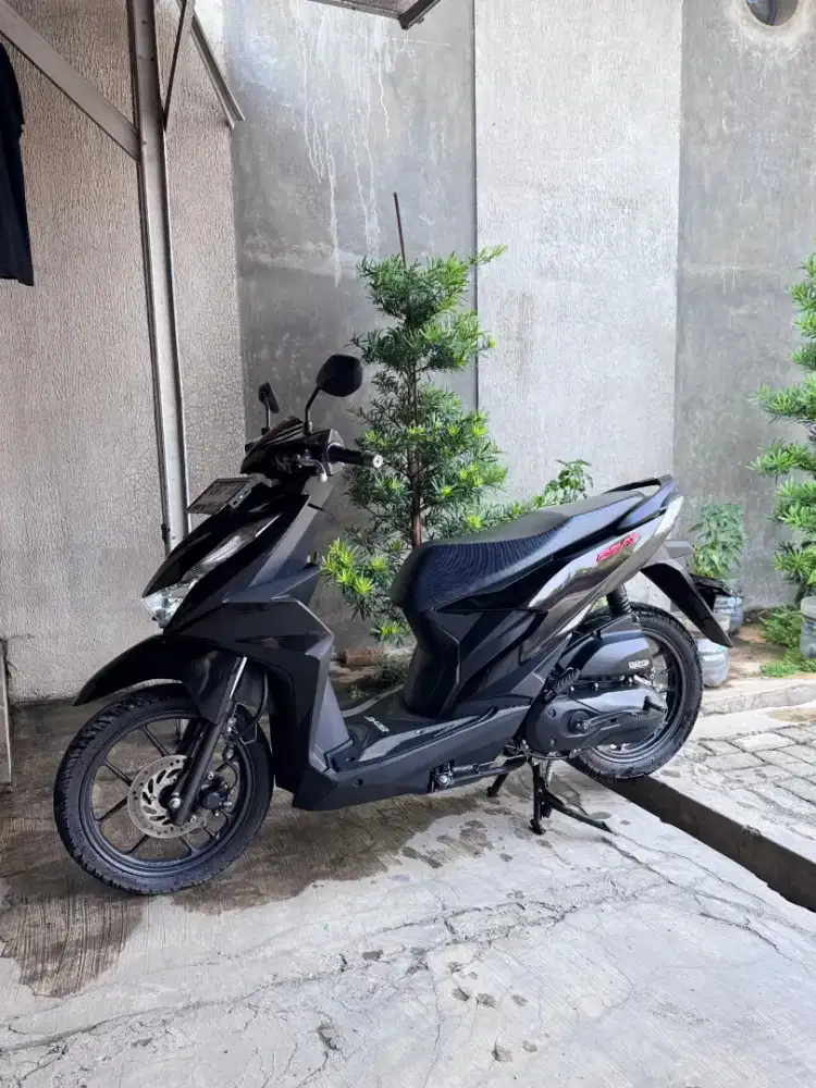 Dijual Cepat Honda Beat Deluxe 2024/NOT ABS,KEYLESS