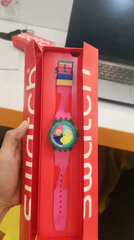 DIJUAL JAM TANGAN MERK SWATCH NEON ORIGINAL