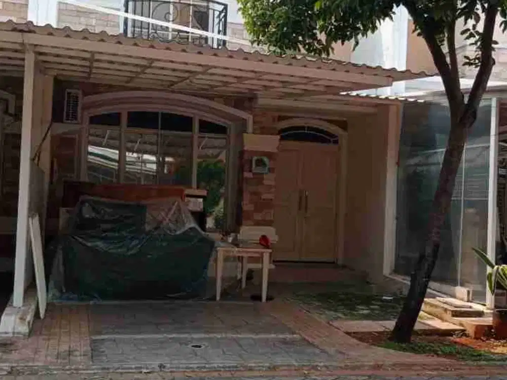DiSEWAKAN CEPAT RUMAH KAMAR 3+1 DI GREEN LAKE CIPONDOH TANGERANG