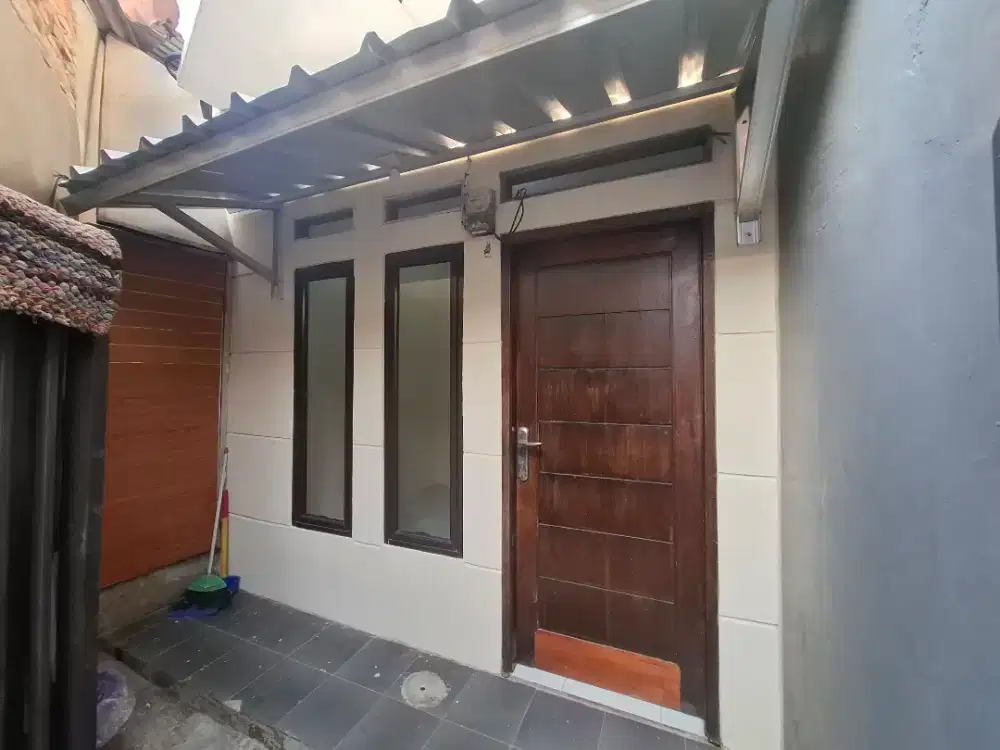 Dikontrakkan rumah 2 lantai