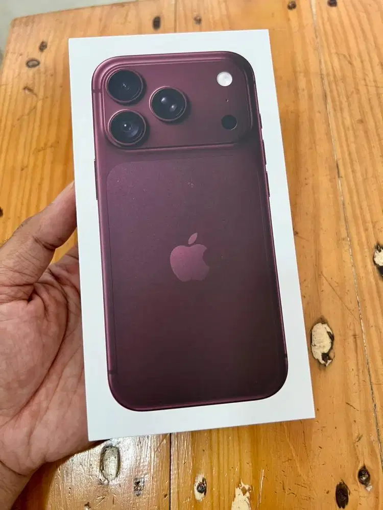Iphone 18 Pro Max 1Tb Burgundy