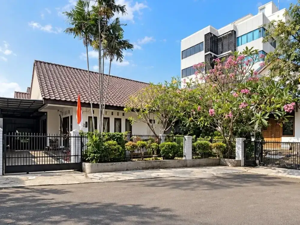 SUPER NEGO! Rumah Dijual Cilandak Barat - Cipete Area. Komplek Dekat MRT