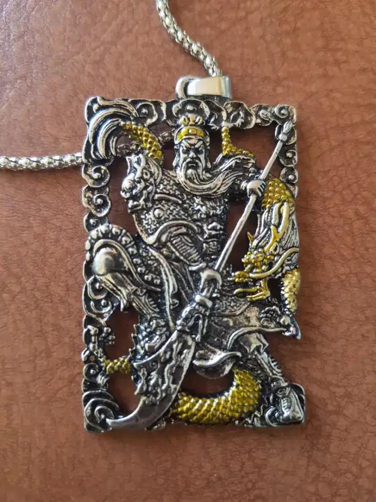 Kalung ethnic model panglima Guan Yu