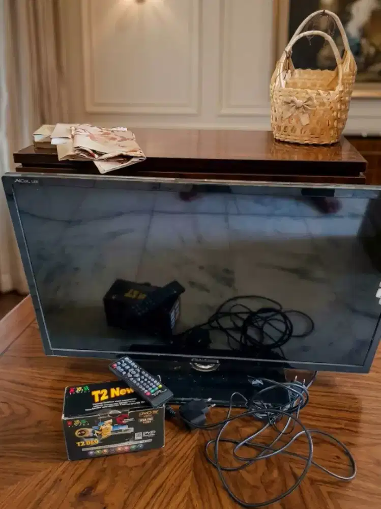Tv 32 inch polytron