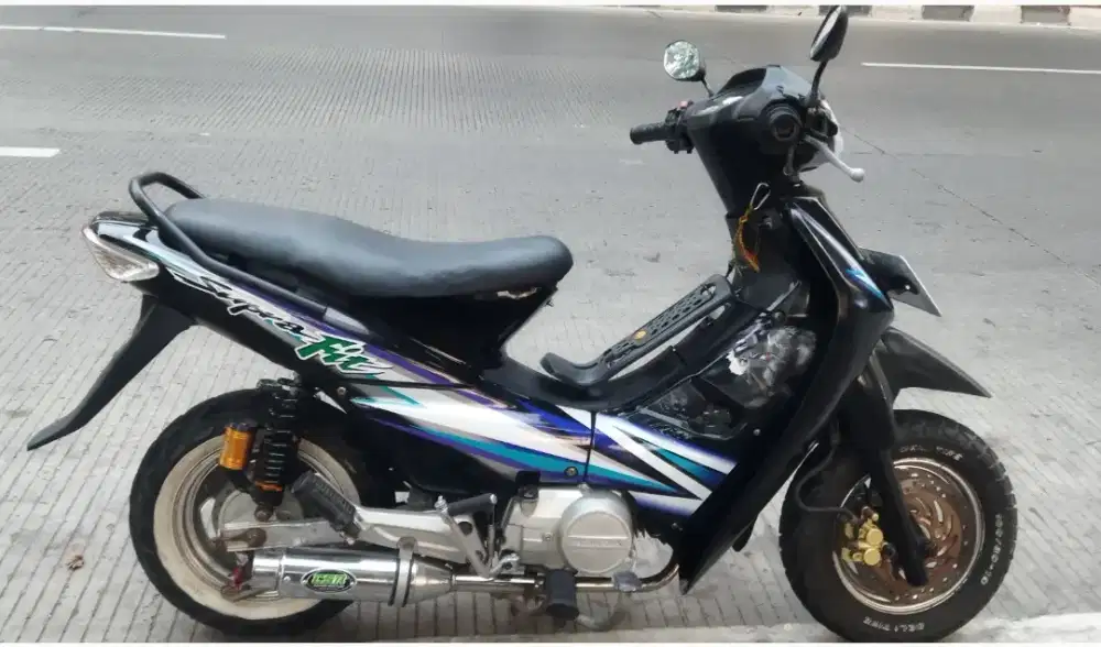 Honda supra minion