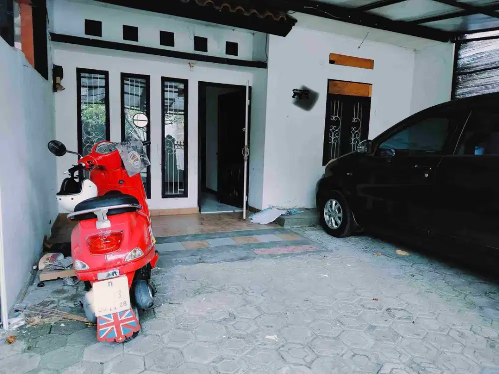 SEWAKAN RUMAH 2LANTAI PER 6 BLN STRATEGIS GRAHA PRIMA RANCABOLANG 20JT NEGO.