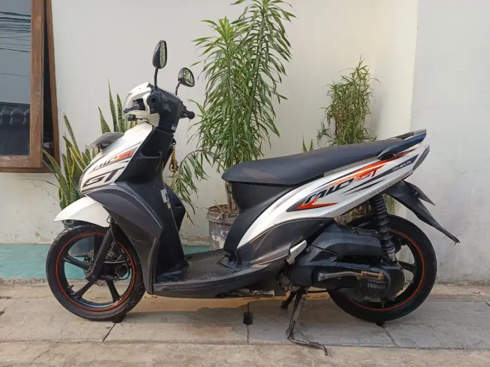 Yamaha mio gt 2014 lengkap bagus