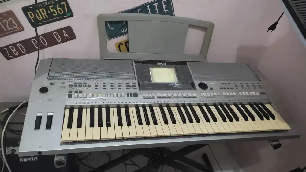 Keyboard Yamaha PSR S900