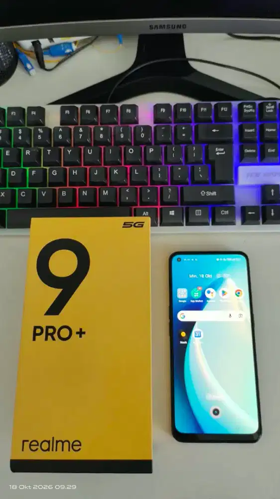 Jual cepat! Realme 9 pro plus 5G 8/256GB Mesin & LCD ORI Gress Futlset