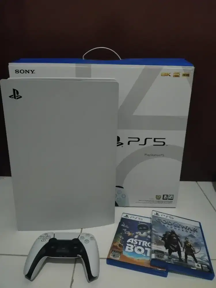 PS5 Fat Disc Second Mulus + Astro Bot & God of War
M