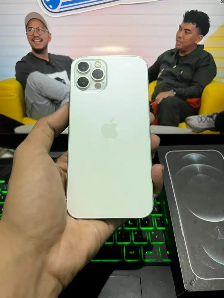 iPhone 12 Pro 256gb Silver (Inter)