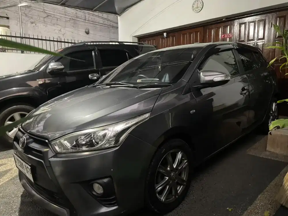 DIJUAL CEPAT TOYOTA YARIS THN 2015 TYPE G A/T NEGO