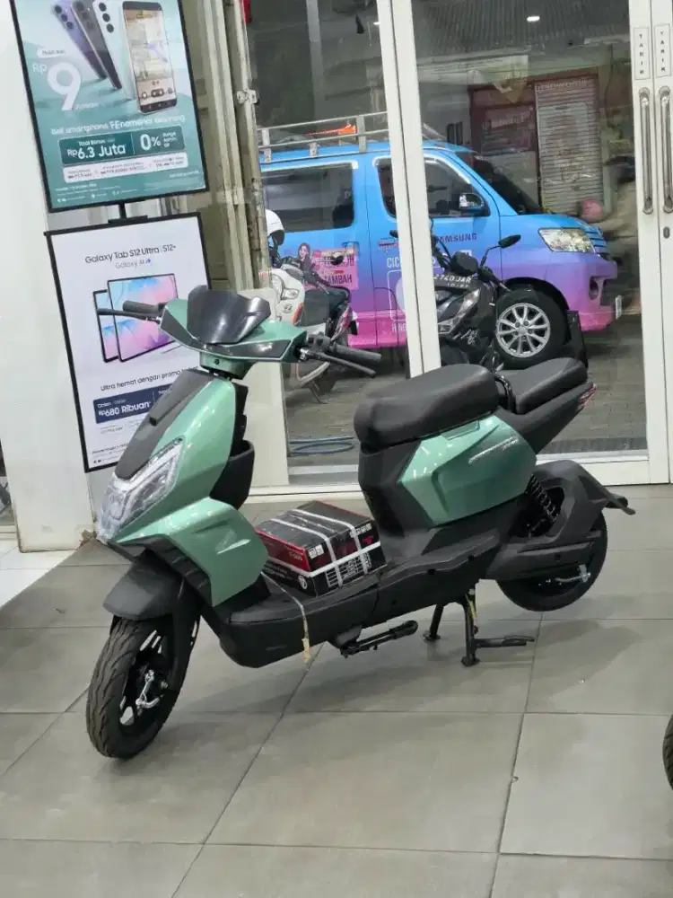 SEPEDA LISTRIK MODEL TERBARU BISA NYICIL PAKAI LIMIT KREDIVO