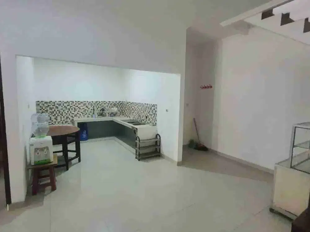rumah siap huni di harapan indah 1 bekasi