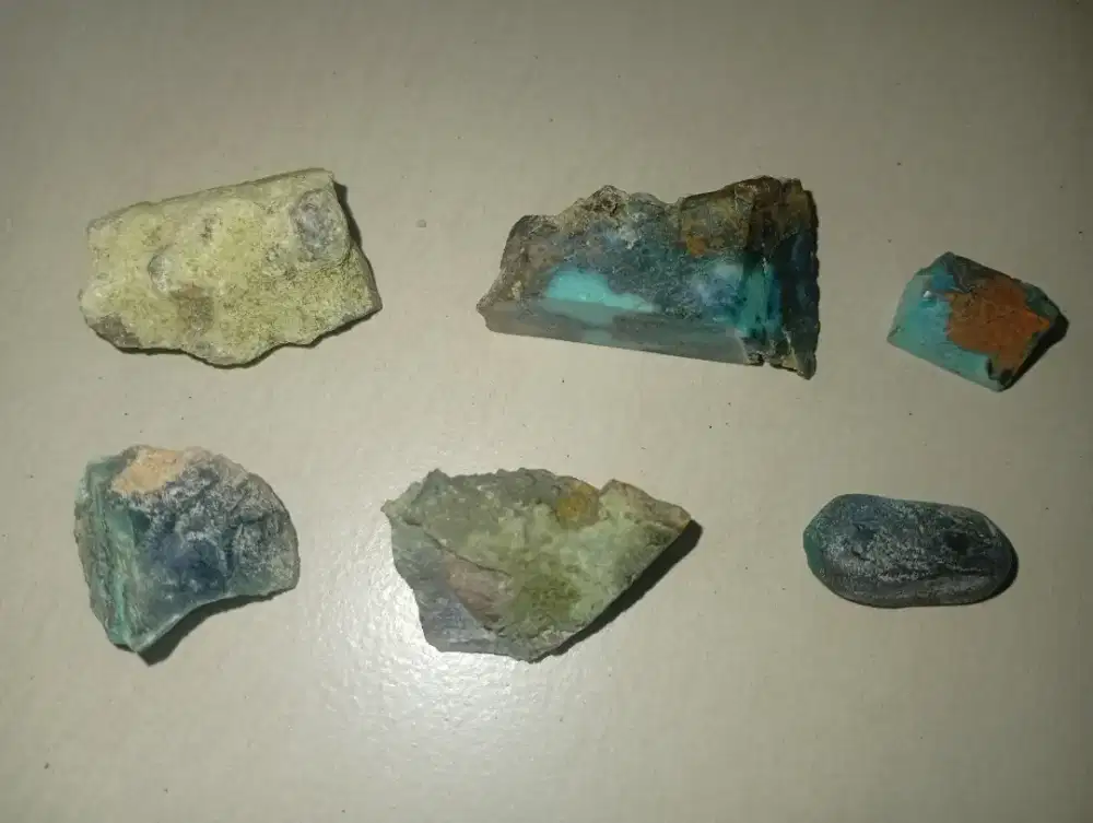 Batu Bacan Kembang