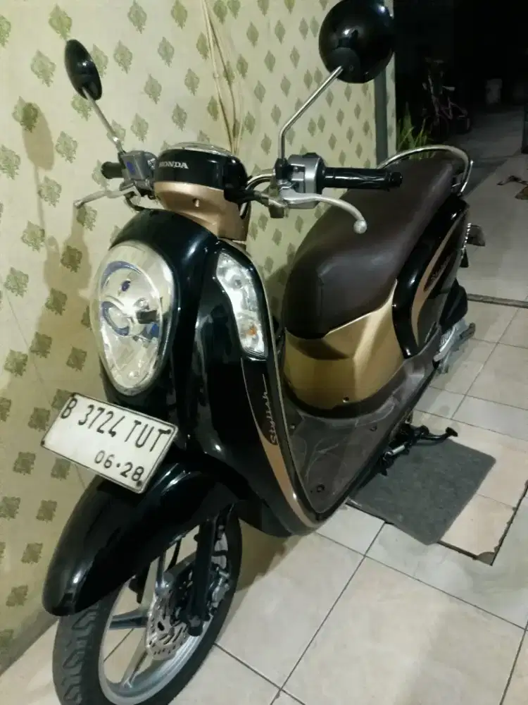 DIJUAL CEPAT HONDA SCOOPY F 1 ORISINIL