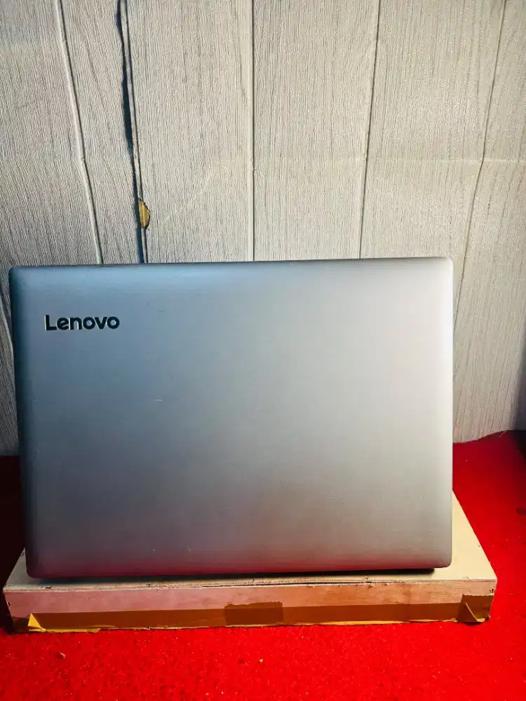 Laptop Lenovo Ideapad 330