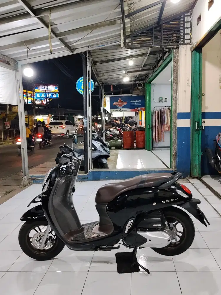 HONDA SCOOPY FRESTIGE 2022